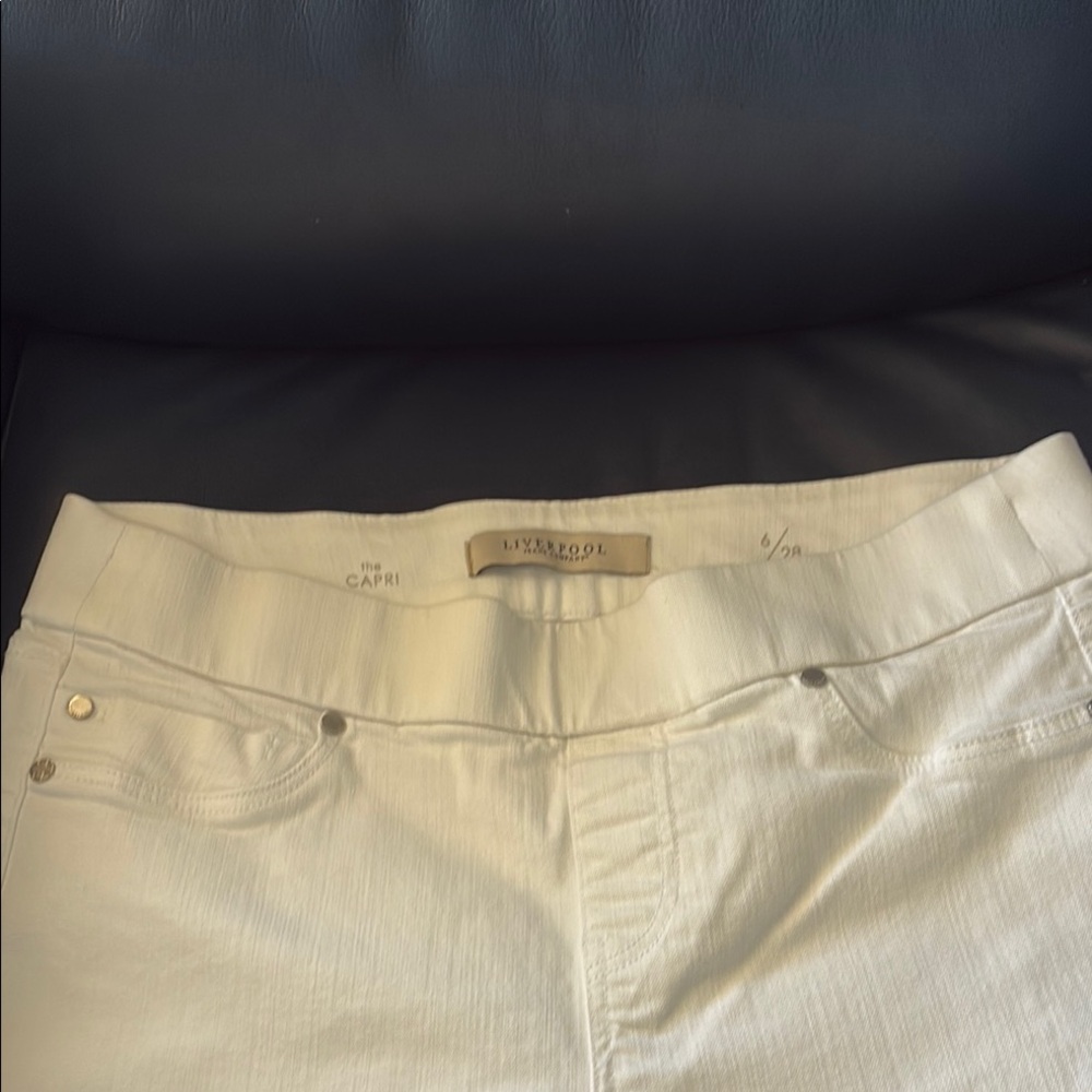 Liverpool White Ankle Cropped Jeans
